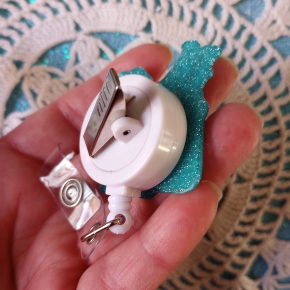 Nurse badge reel, RN, retractable pull badge holder - Picture 7 of 9